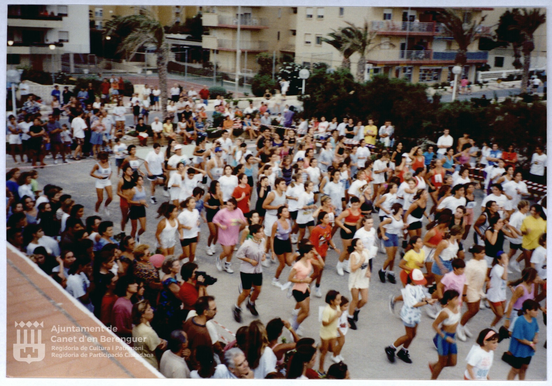 Activitat esportiva en pàrquing Rte. Sant Jordi