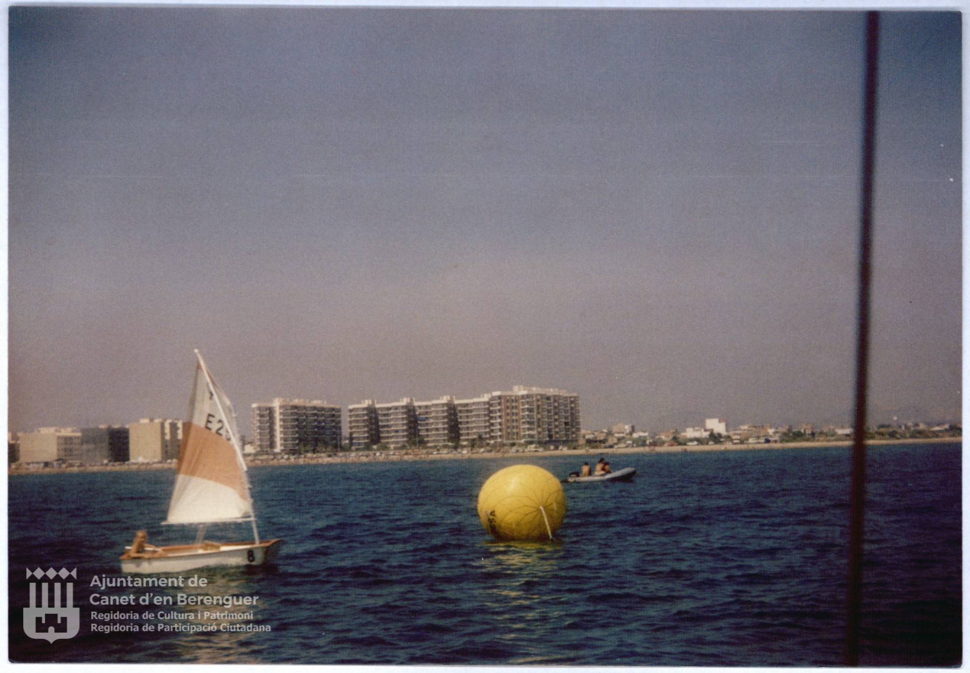 Prova nàutic esportiva en platja Racó de Mar
